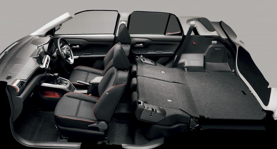 Интерьер Daihatsu Rocky 2019 года  (фото 20 из 40)